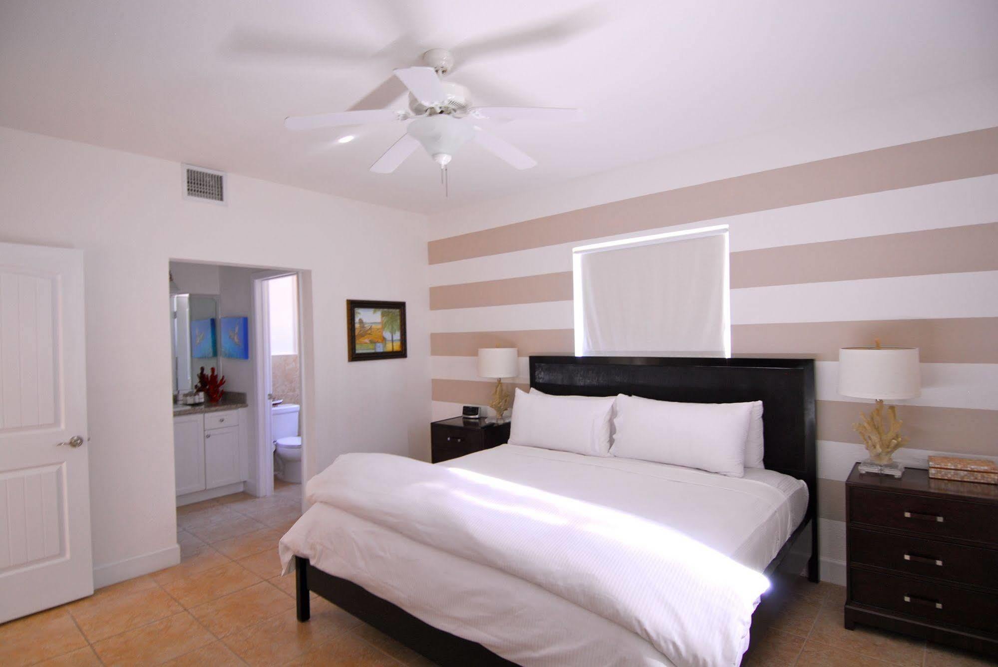 Resorts World Bimini Bailey Town  Экстерьер фото
